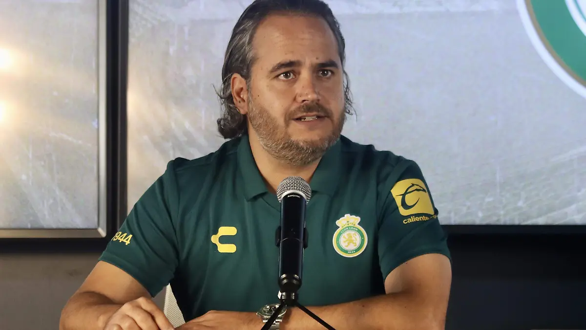 JESUS MARTINEZ - Fco Meza - El Sol de León (2)